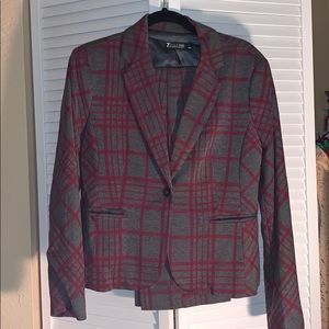 New York and company suit jacket sz L and pants XL